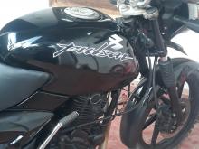 https://riyasewana.com/uploads/bajaj-pulsar-259293519415.jpg
