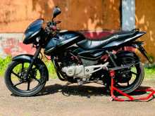 Bajaj Pulsar 150 2015 Motorbike