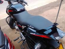 Bajaj Pulsar 2013 Motorbike