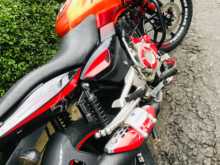 https://riyasewana.com/uploads/bajaj-pulsar-2717003713064.jpg