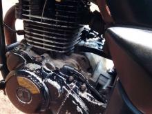 https://riyasewana.com/uploads/bajaj-pulsar-282121026555.jpg