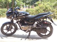 https://riyasewana.com/uploads/bajaj-pulsar-291644216996.jpg