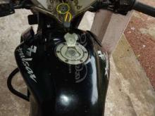 https://riyasewana.com/uploads/bajaj-pulsar-3091512492282.jpg