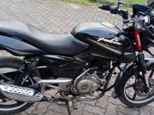 https://riyasewana.com/uploads/bajaj-pulsar-30924404012.jpg
