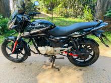 Bajaj Pulsar 2015 Motorbike