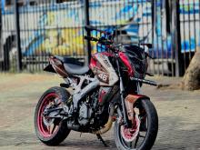 Bajaj Pulsar 2014 Motorbike