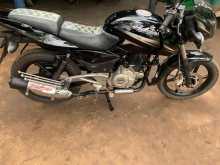 https://riyasewana.com/uploads/bajaj-pulsar-4814054403.jpg