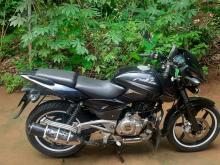 Bajaj Pulsar 2016 Motorbike
