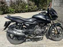 https://riyasewana.com/uploads/bajaj-pulsar-518104522972.jpg