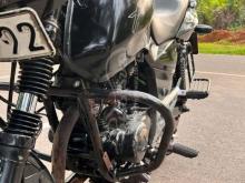https://riyasewana.com/uploads/bajaj-pulsar-51817181320323.jpg