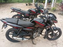 Bajaj Pulsar 2015 Motorbike