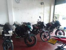 Bajaj Pulsar 2014 Motorbike