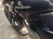 https://riyasewana.com/uploads/bajaj-pulsar-814112169631.jpg