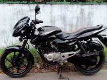 Bajaj Pulsar 150 2015 Motorbike