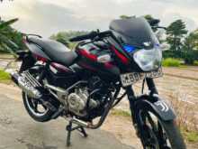 Bajaj Pulsar 2014 Motorbike