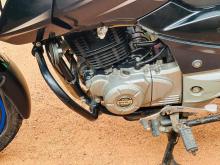 https://riyasewana.com/uploads/bajaj-pulsar-911481819875.jpg