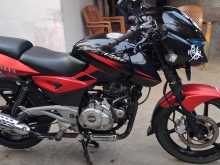 Bajaj Pulsar 180 2015 Motorbike