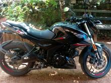 Bajaj Pulsar N 160 2025 Motorbike