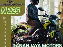 Bajaj Pulsar N 125 Citrus Rush 2025 Motorbike