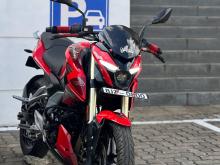 Bajaj Pulsar N160 2025 Motorbike