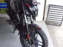 https://riyasewana.com/uploads/bajaj-pulsar-n160-241219484983.jpg