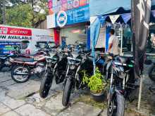 https://riyasewana.com/uploads/bajaj-pulsar-n160-258483713292.jpg