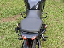 https://riyasewana.com/uploads/bajaj-pulsar-n160-2722362919884.jpg
