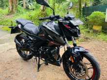 Bajaj Pulsar N160 2025 Motorbike