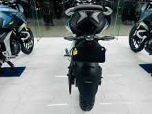 https://riyasewana.com/uploads/bajaj-pulsar-n160-299464413344.jpg