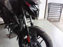 https://riyasewana.com/uploads/bajaj-pulsar-n160-31022384102.jpg