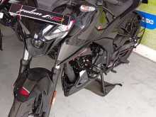 https://riyasewana.com/uploads/bajaj-pulsar-n160-31022384843.jpg