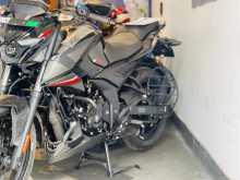 https://riyasewana.com/uploads/bajaj-pulsar-n160-513465313632.jpg