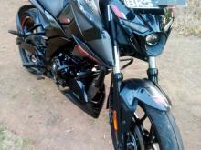 Bajaj Pulsar N160 2025 Motorbike