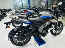 https://riyasewana.com/uploads/bajaj-pulsar-n200-2910341819666.jpg