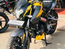 https://riyasewana.com/uploads/bajaj-pulsar-ns-101433511802.jpg