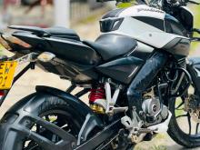 Bajaj Pulsar Ns 2017 Motorbike