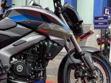 https://riyasewana.com/uploads/bajaj-pulsar-ns-1415100522262.jpg