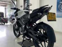 https://riyasewana.com/uploads/bajaj-pulsar-ns-161121501105.jpg