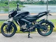 Bajaj Pulsar NS200 2017 Motorbike