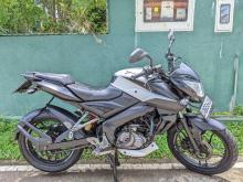 https://riyasewana.com/uploads/bajaj-pulsar-ns-271250196355.jpg