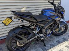 https://riyasewana.com/uploads/bajaj-pulsar-ns-291429466646.jpg