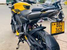 https://riyasewana.com/uploads/bajaj-pulsar-ns-31043191443.jpg