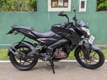 https://riyasewana.com/uploads/bajaj-pulsar-ns-5952346475.jpg