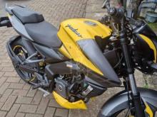 Bajaj Pulsar NS200 2020 Motorbike