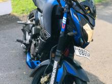 Bajaj Pulsar NS200 2014 Motorbike