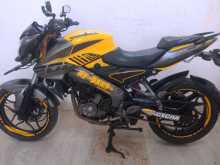 https://riyasewana.com/uploads/bajaj-pulsar-ns-91318124052.jpg