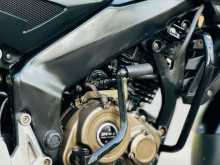 https://riyasewana.com/uploads/bajaj-pulsar-ns150-141845381913.jpg