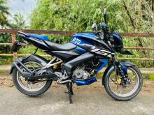 https://riyasewana.com/uploads/bajaj-pulsar-ns160-151256266806.jpg