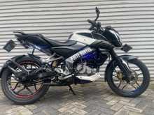 https://riyasewana.com/uploads/bajaj-pulsar-ns160-2820060613971.jpg