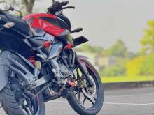 https://riyasewana.com/uploads/bajaj-pulsar-ns160-3019552424682.jpg